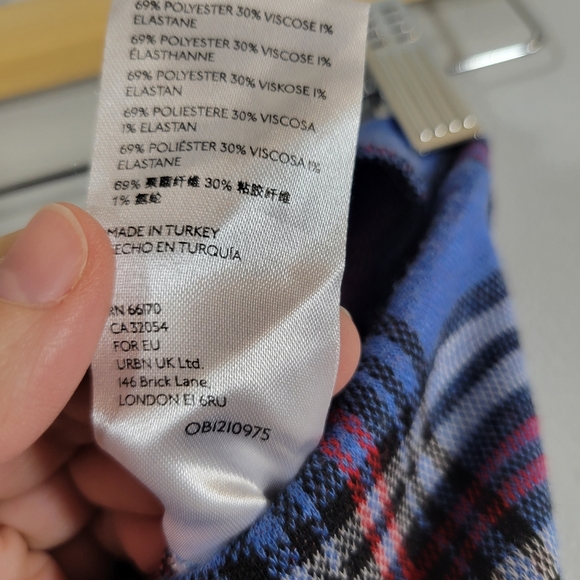 URBAN OUTFITTERS blue plaid straight leg stretch knit academia pull on pants - Picture 7 of 7